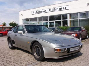 Porsche - 944