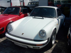 Porsche - 911 3,2 Carrera