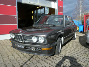 BMW - M 536i